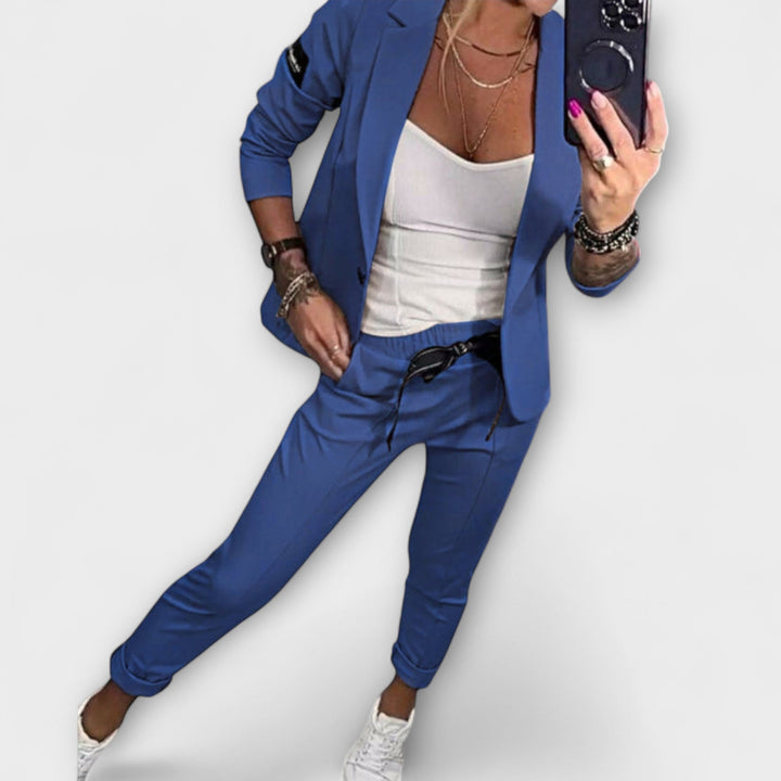 Greta | Elegantes Set aus Top, Jacke und Hose