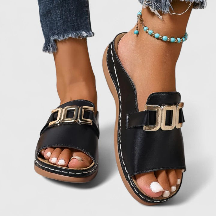 Melanie | Verfeinerte Sandalen