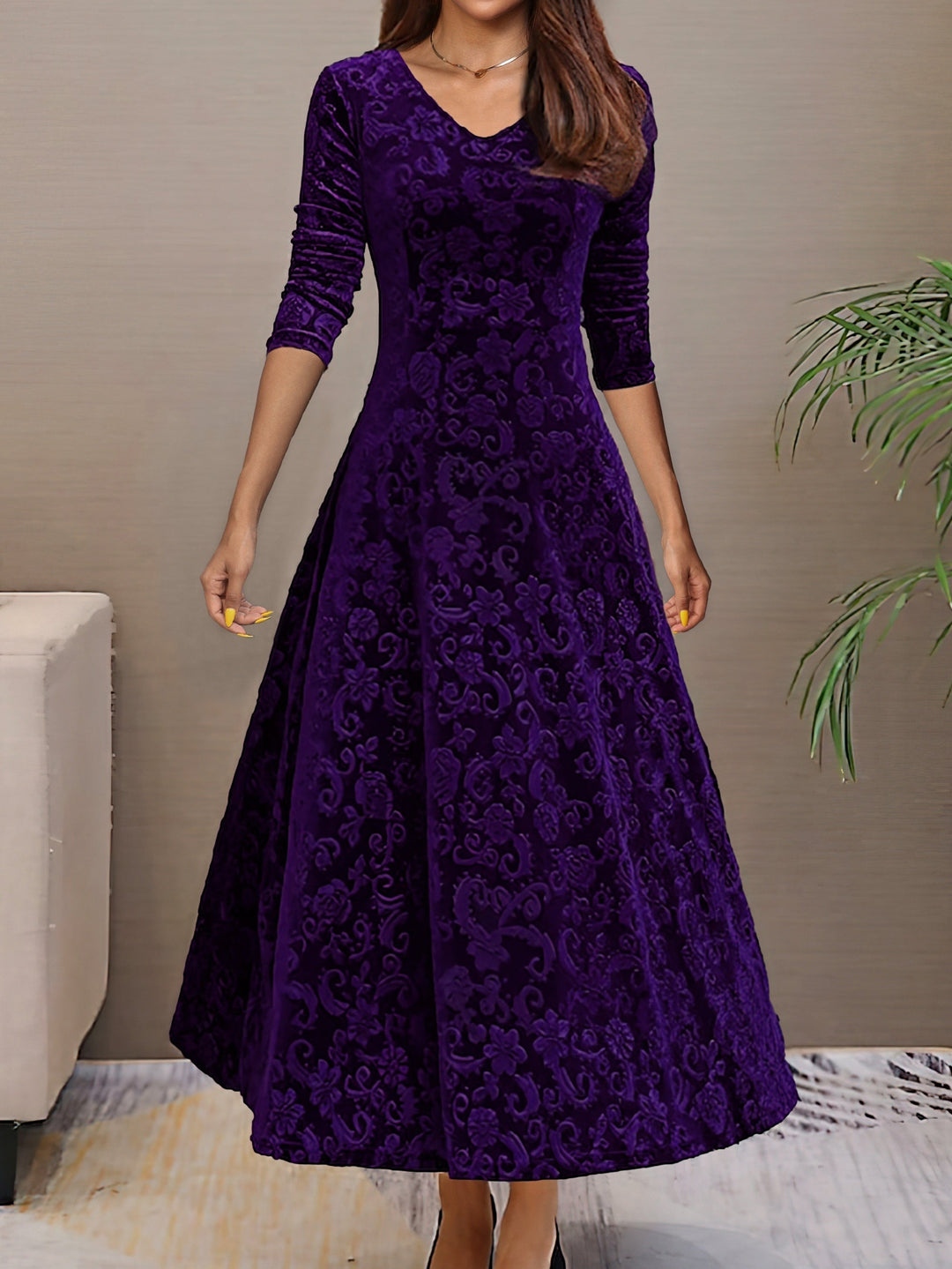 Carine | Elegantes Samtkleid für Feiertage