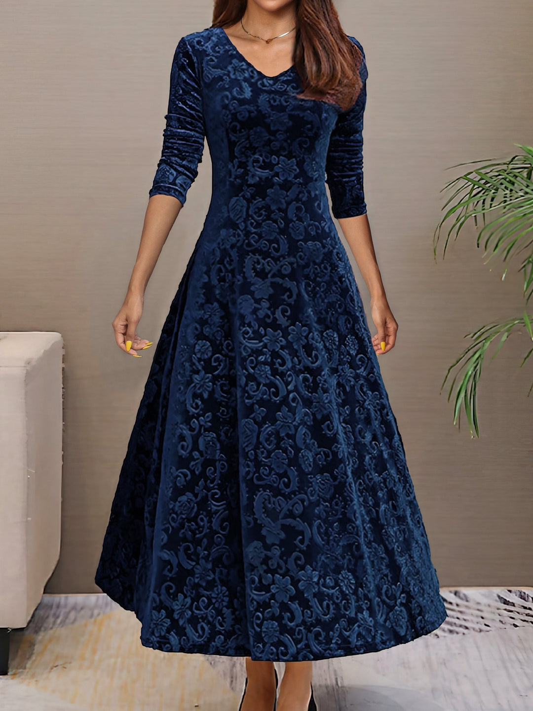 Carine | Elegantes Samtkleid für Feiertage