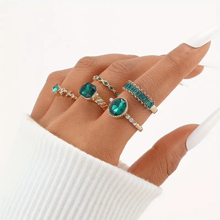 Exquisites grünes Ringenset Zarina | Gold