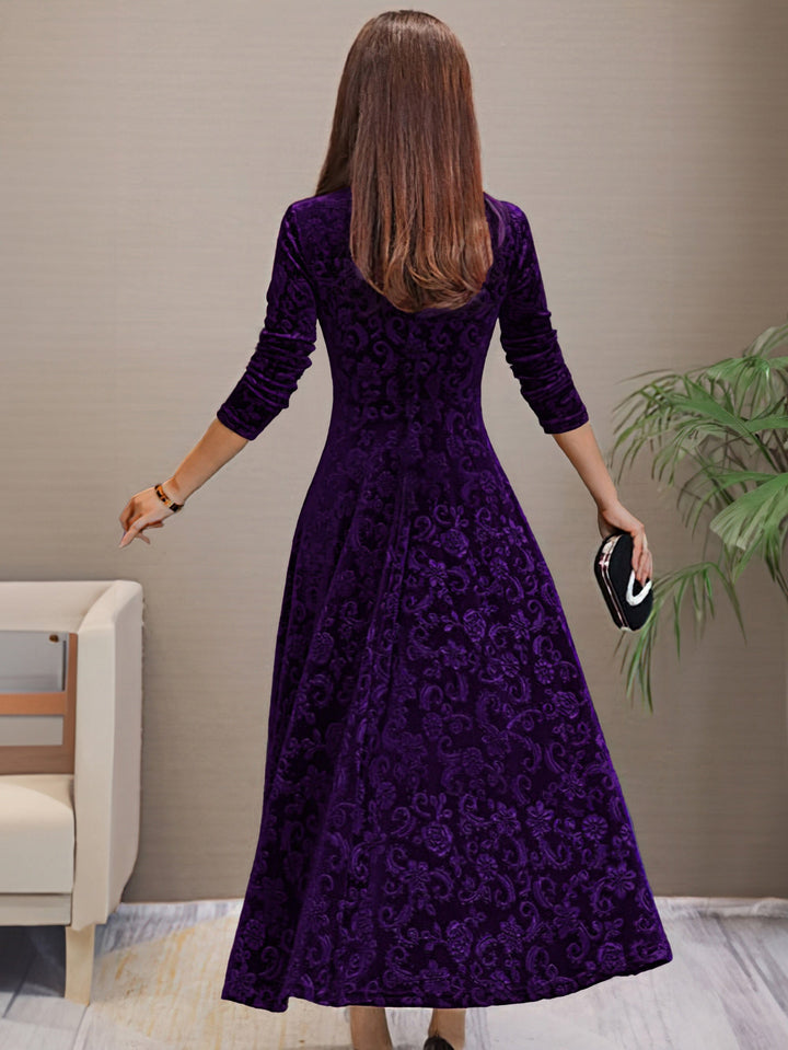 Carine | Elegantes Samtkleid für Feiertage
