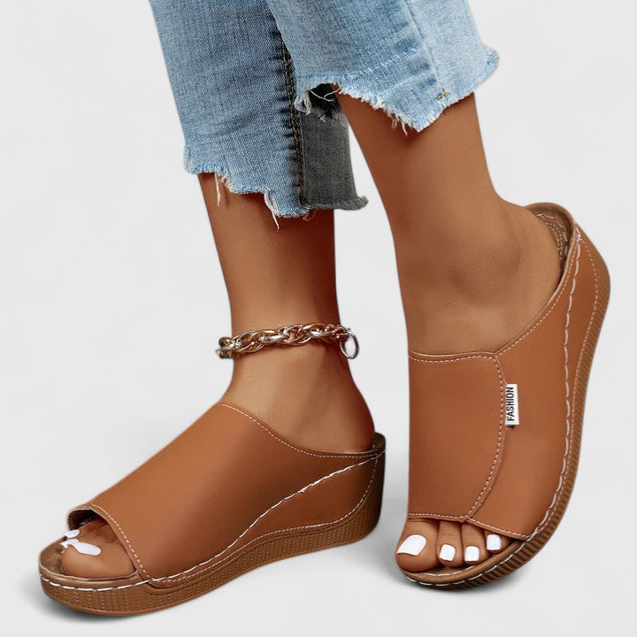 Yke | Orthopädische Sandalen