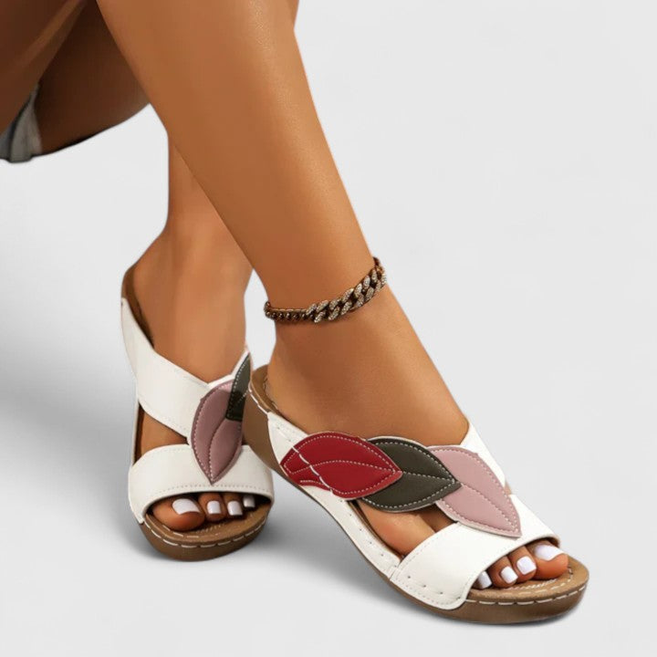 Noor | Orthopädische Sandalen