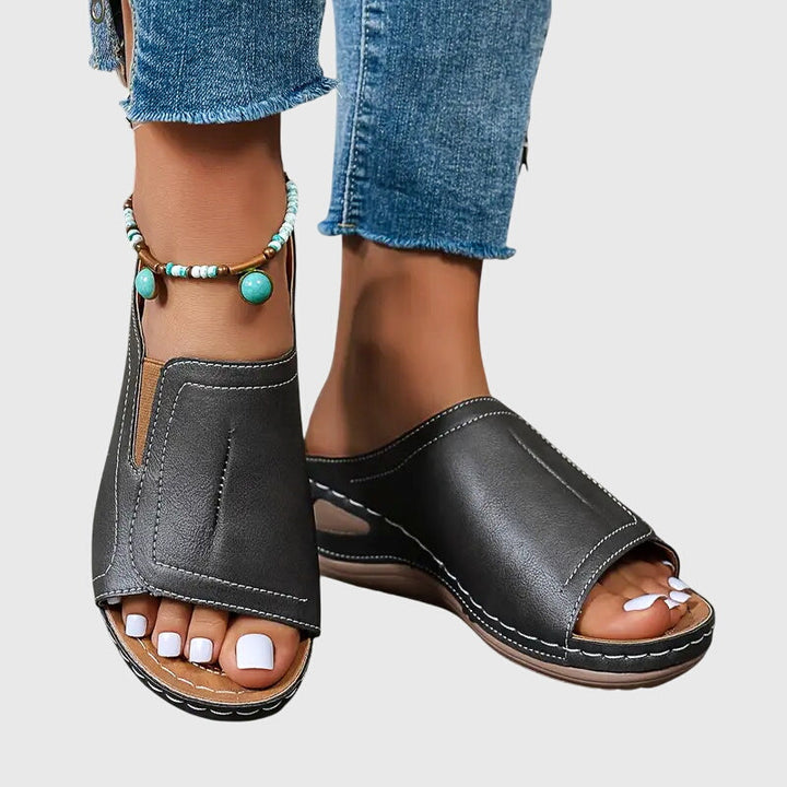 Julia | Orthopädische Sandalen