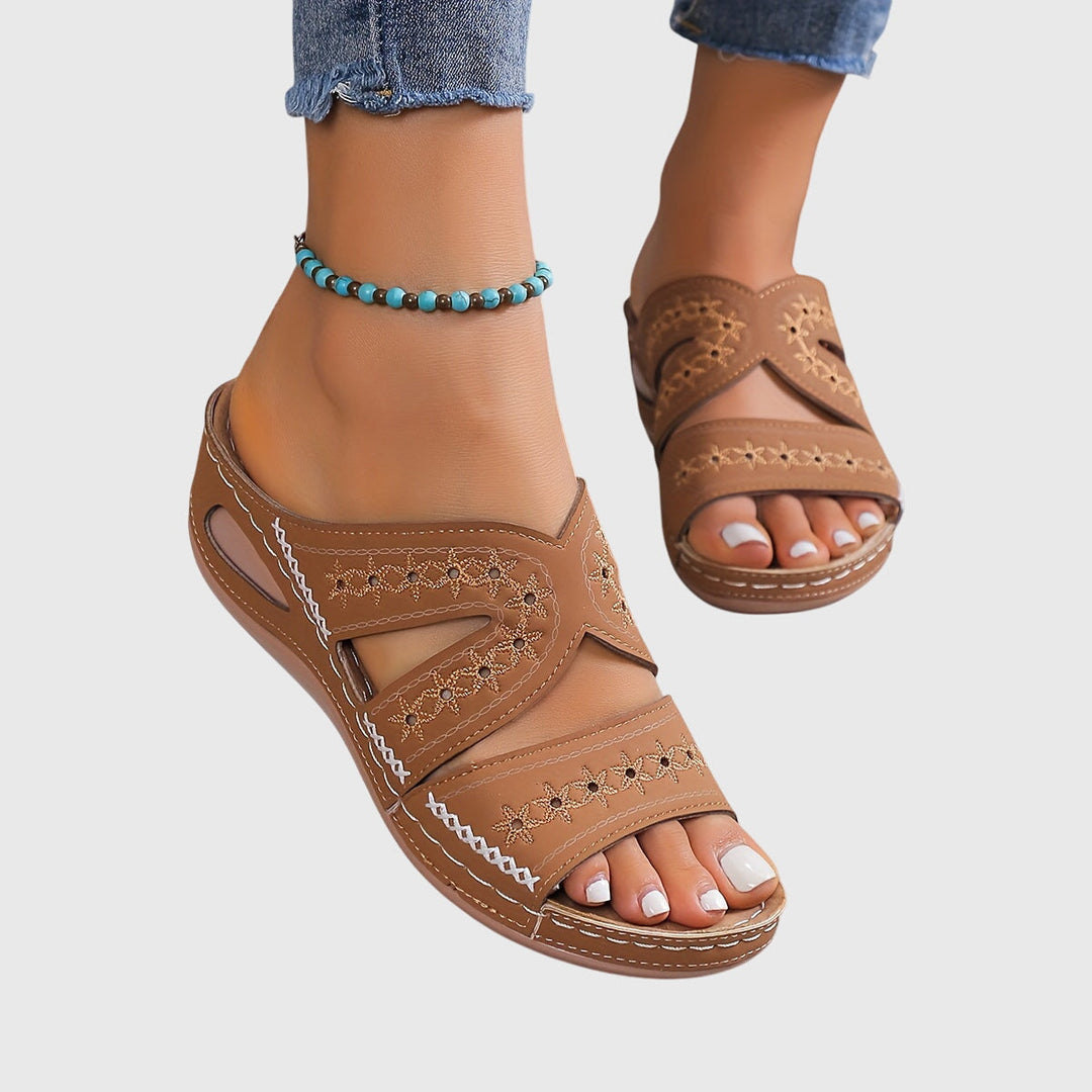 Leichte orthopädische Sandalen Noëlle