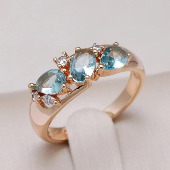 Vintage Zirkonia Eleganter Ring in Gold Blau