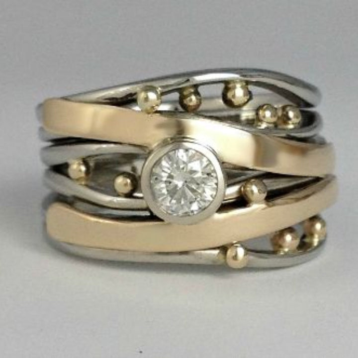 Royal - Vintage Ring aus Gold mit Zirkonia