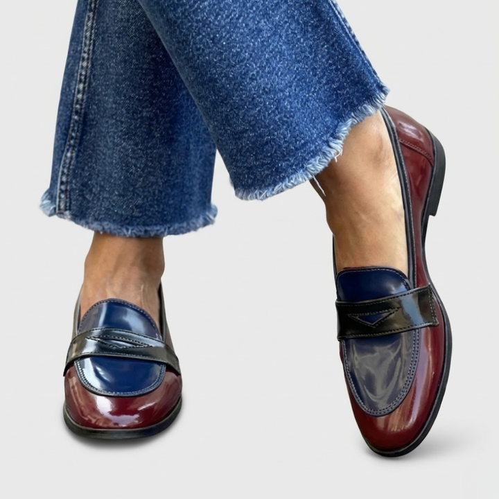Trude | Kontrastierende Slipper