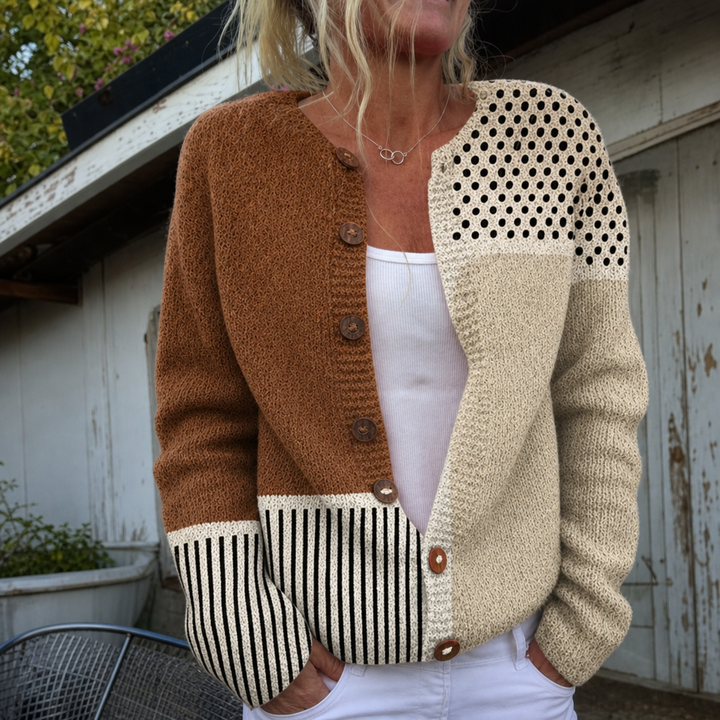 Nele | Cardigan mit minimalistischem Punktedruck