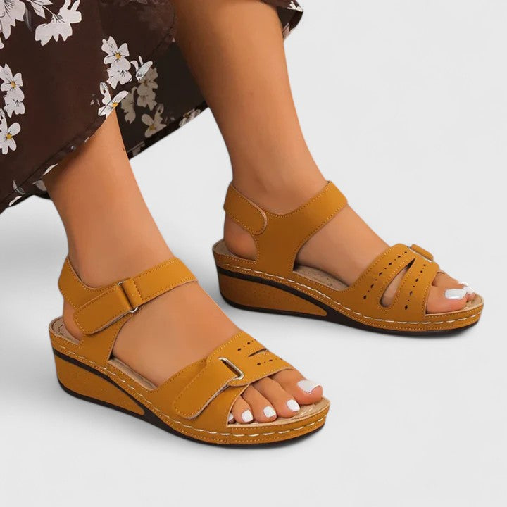 Yvette | Orthopädische Sandalen