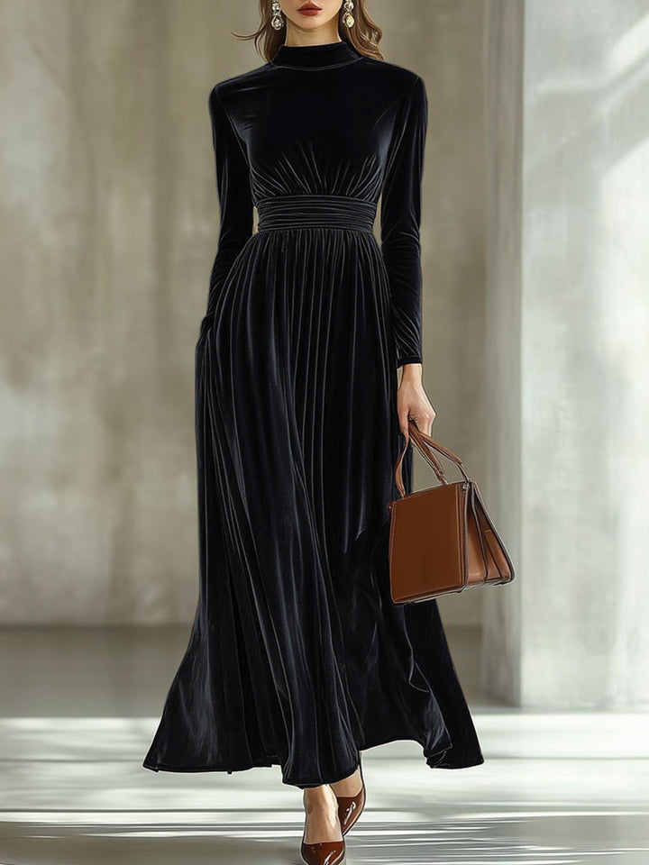 Mariska | Maxikleid aus Plissé-Velours