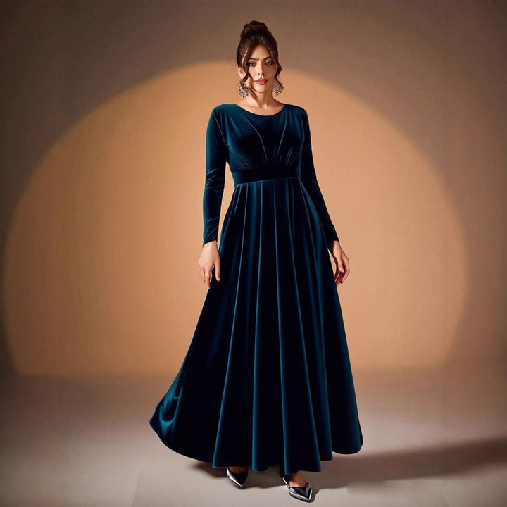 Tilda | Maxi Kleid aus Samt mit langen Ärmeln
