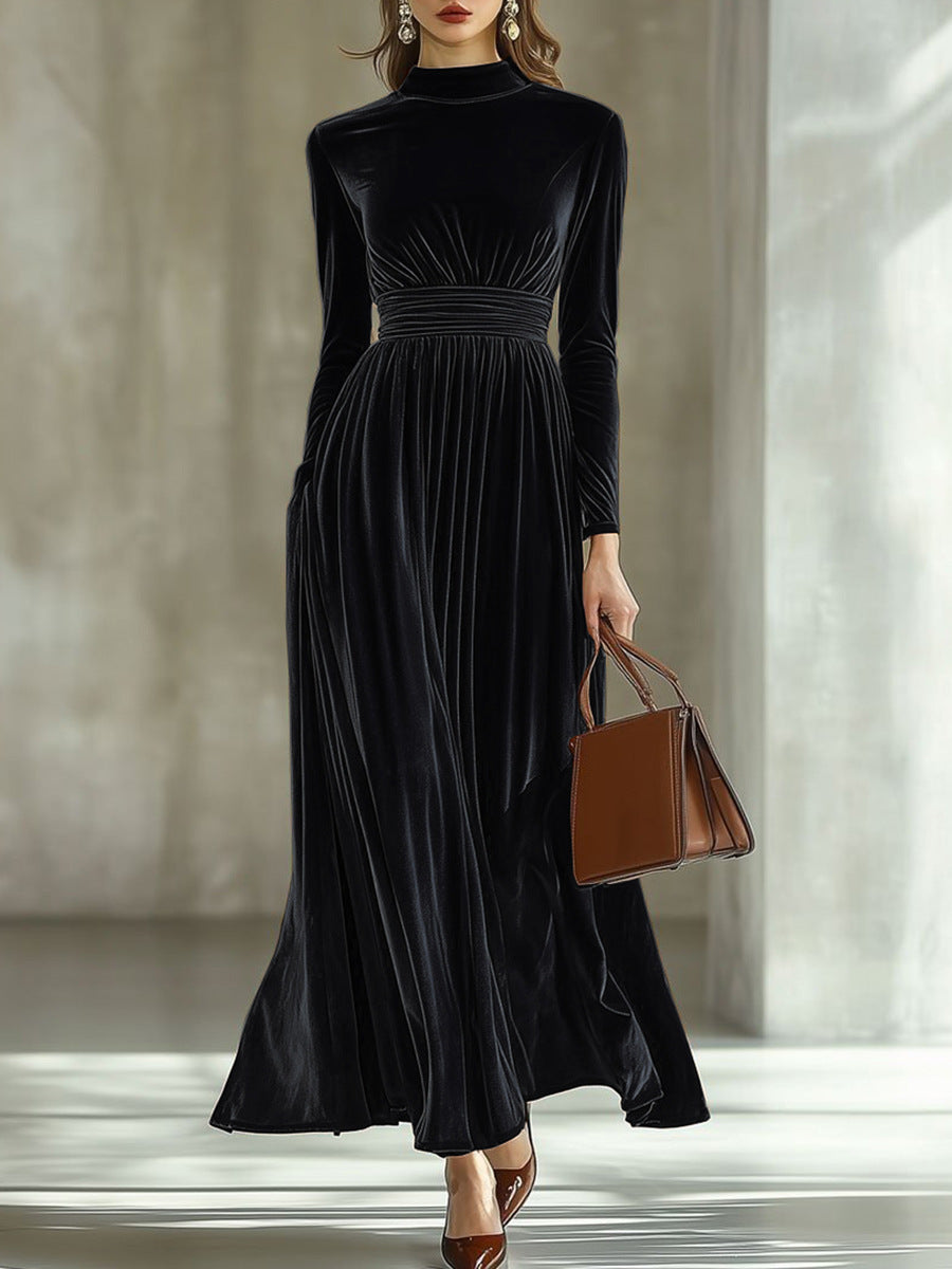 Mariska | Maxikleid aus Plissé-Velours