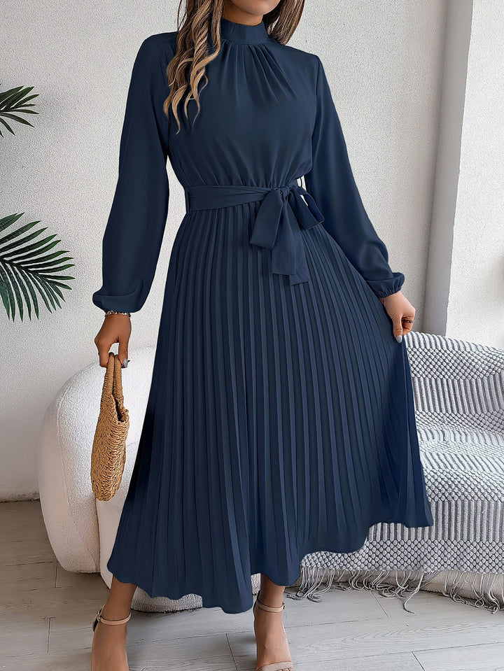 Nynke | Maxi Plissé Kleid mit Gürtel