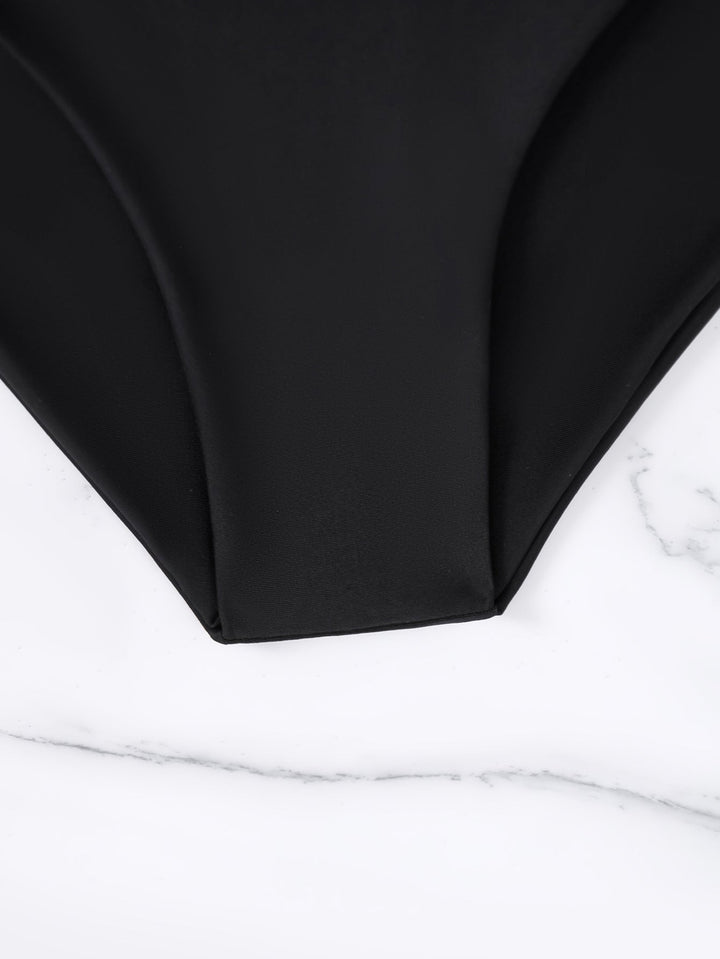 Miranda | Zweiteiliges Bikini-Set mit Knoten vorne