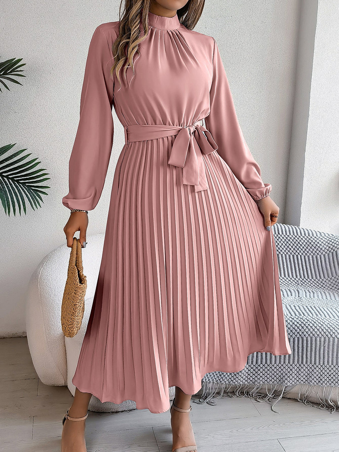 Nynke | Maxi Plissé Kleid mit Gürtel
