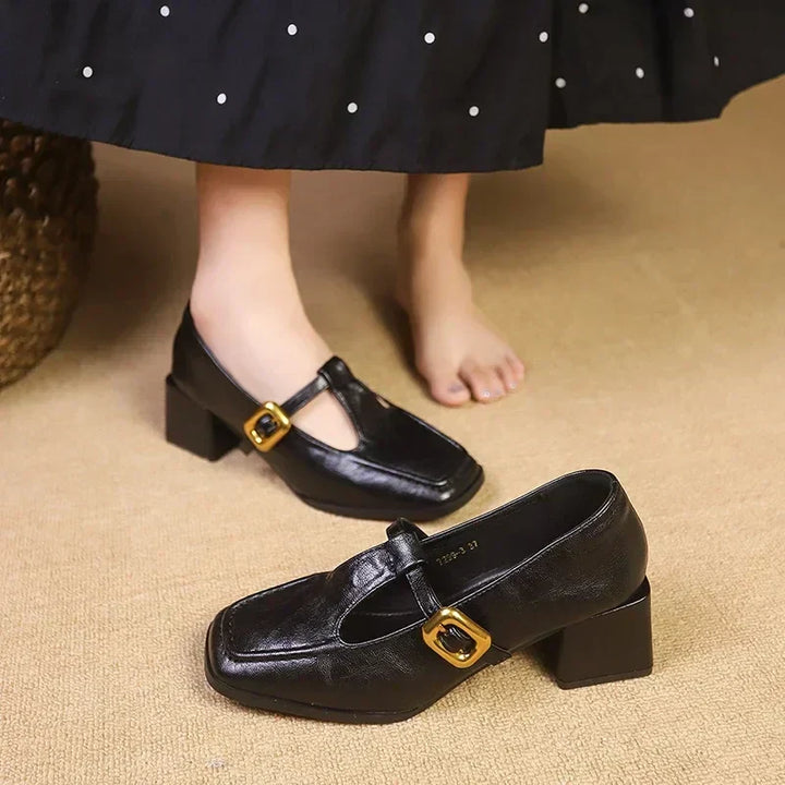 Monique | Französische Mary Janes