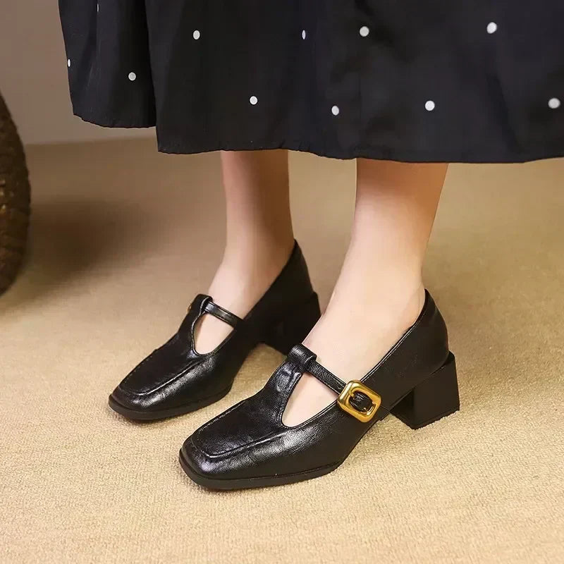 Monique | Französische Mary Janes