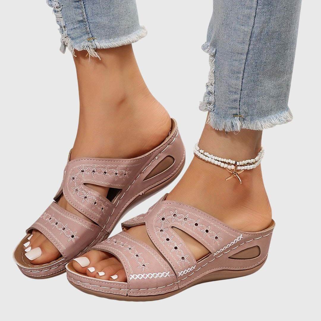 Leichte orthopädische Sandalen Noëlle