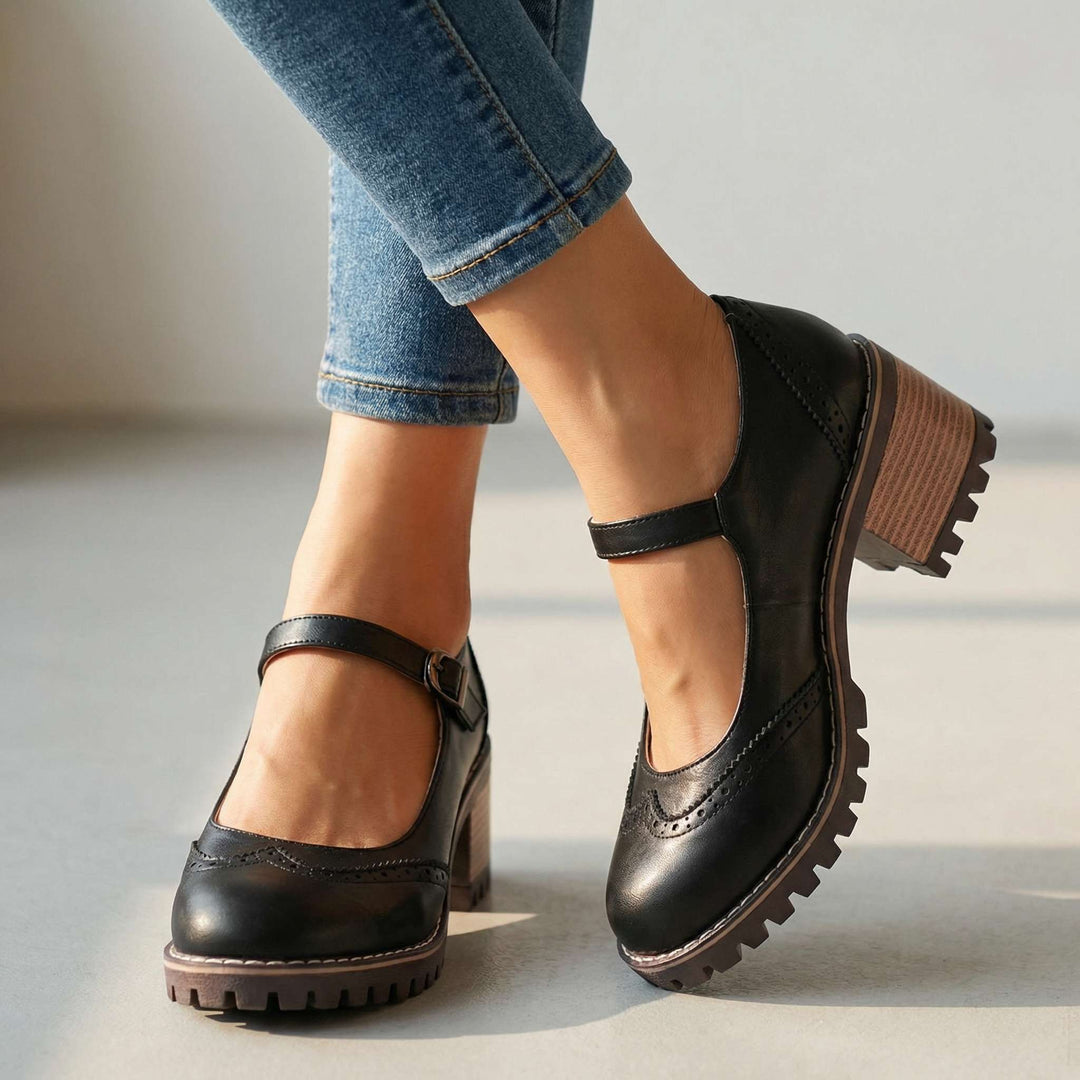 ANOUK | HIGH HEELS MIT T-RIEGEL