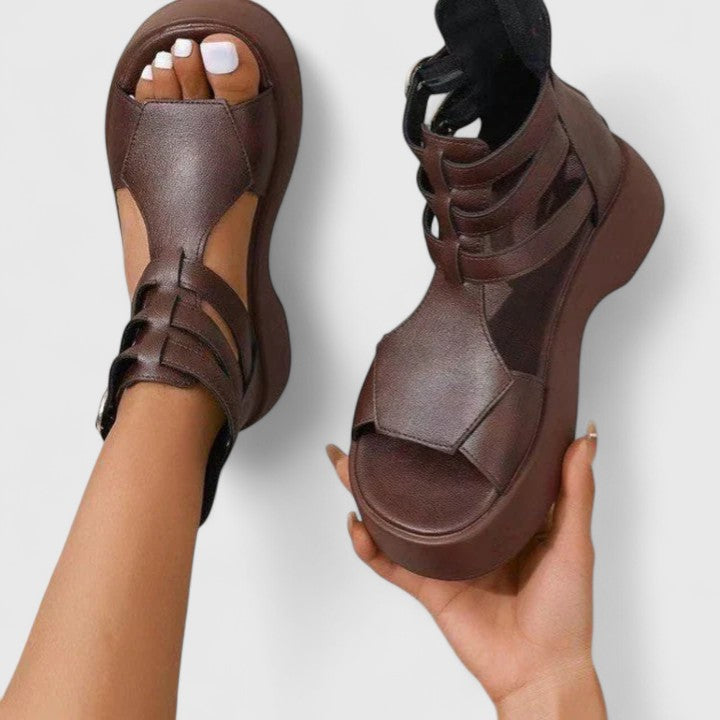 Vera | Orthopädische Sandalen