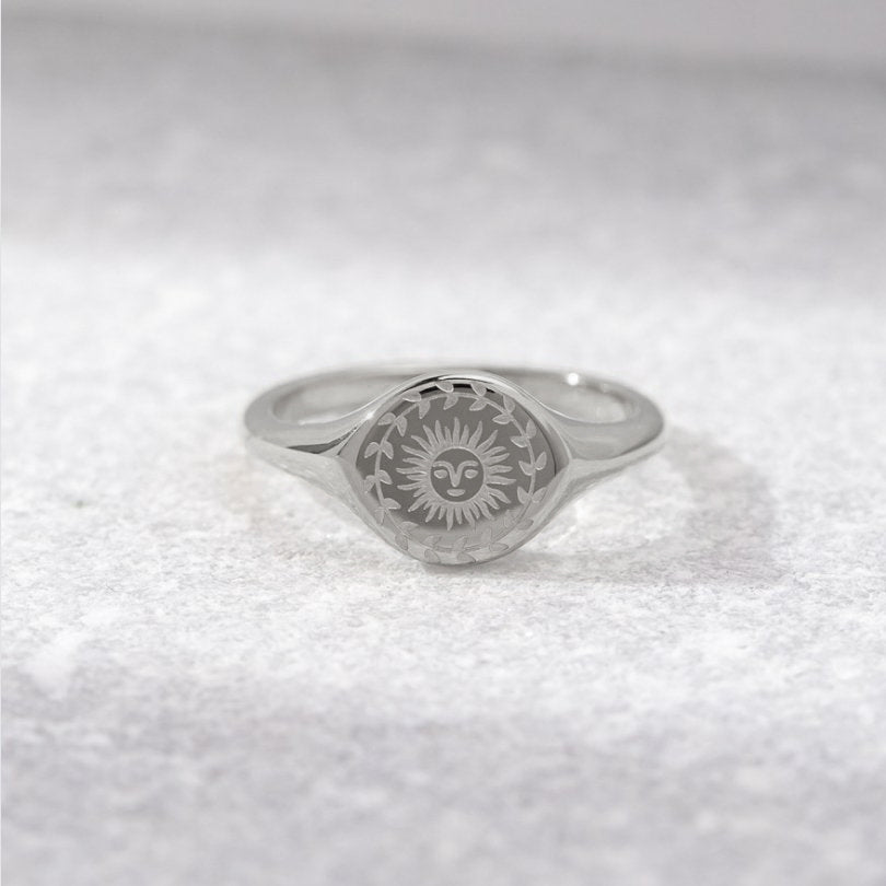 Goldener Ring für die Sommersonnenwende