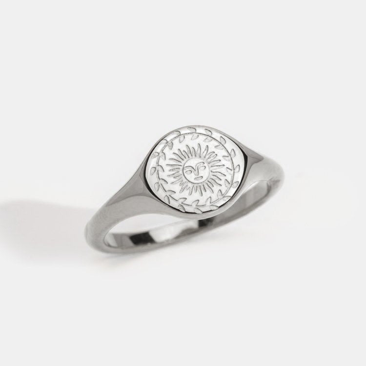 Goldener Ring für die Sommersonnenwende
