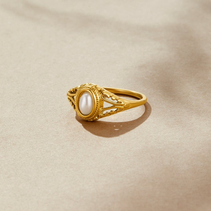 Vintage Royal Ring mit Perle