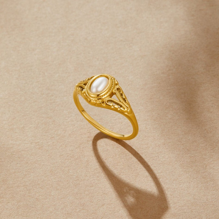 Vintage Royal Ring mit Perle