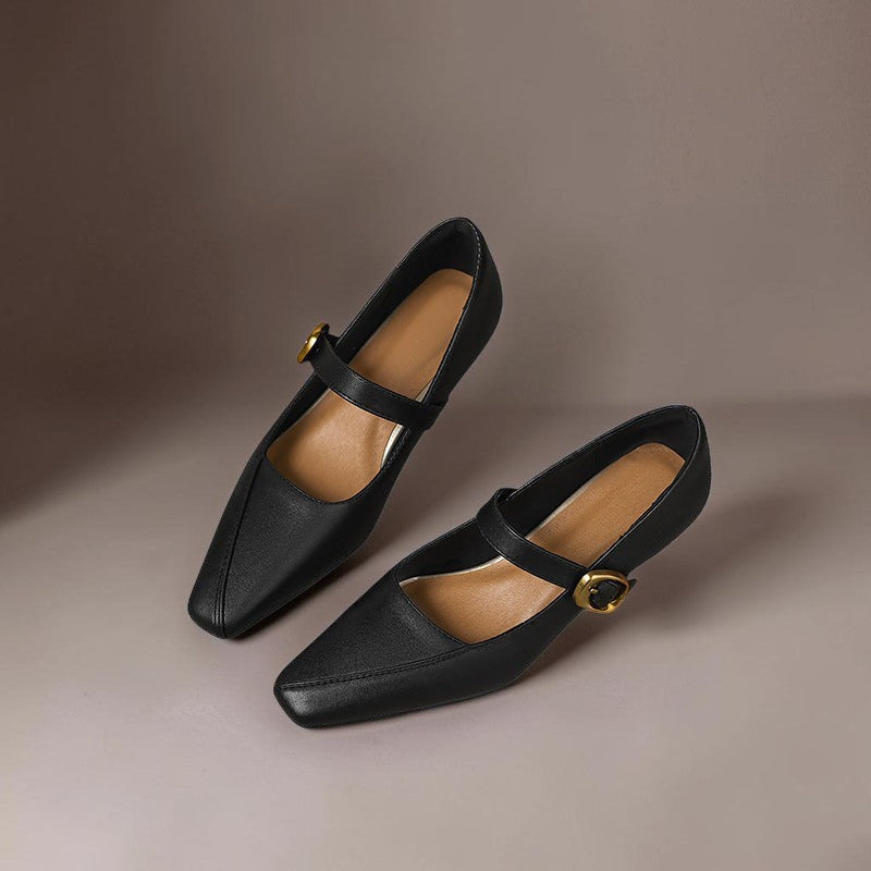 INGRID | MARY JANES MIT GOLDENER SCHNALLE