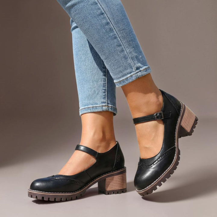 ANOUK | HIGH HEELS MIT T-RIEGEL