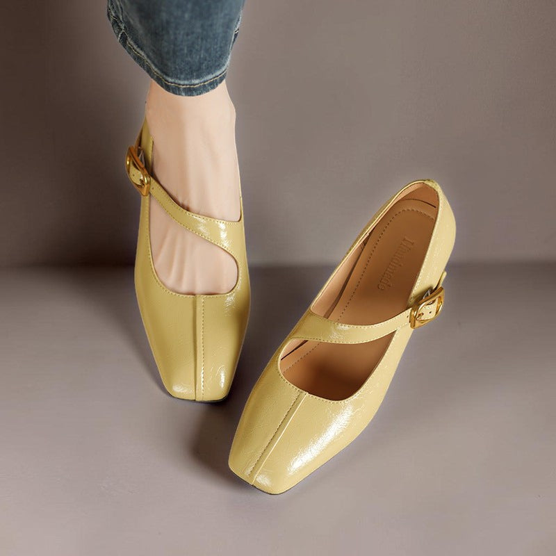 TESS | LEREN MARY JANES MIT VIERKANTER SPITZE
