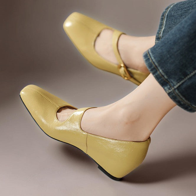 TESS | LEREN MARY JANES MIT VIERKANTER SPITZE
