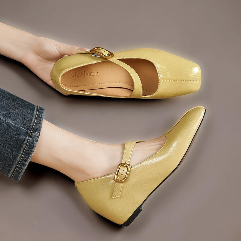TESS | LEREN MARY JANES MIT VIERKANTER SPITZE